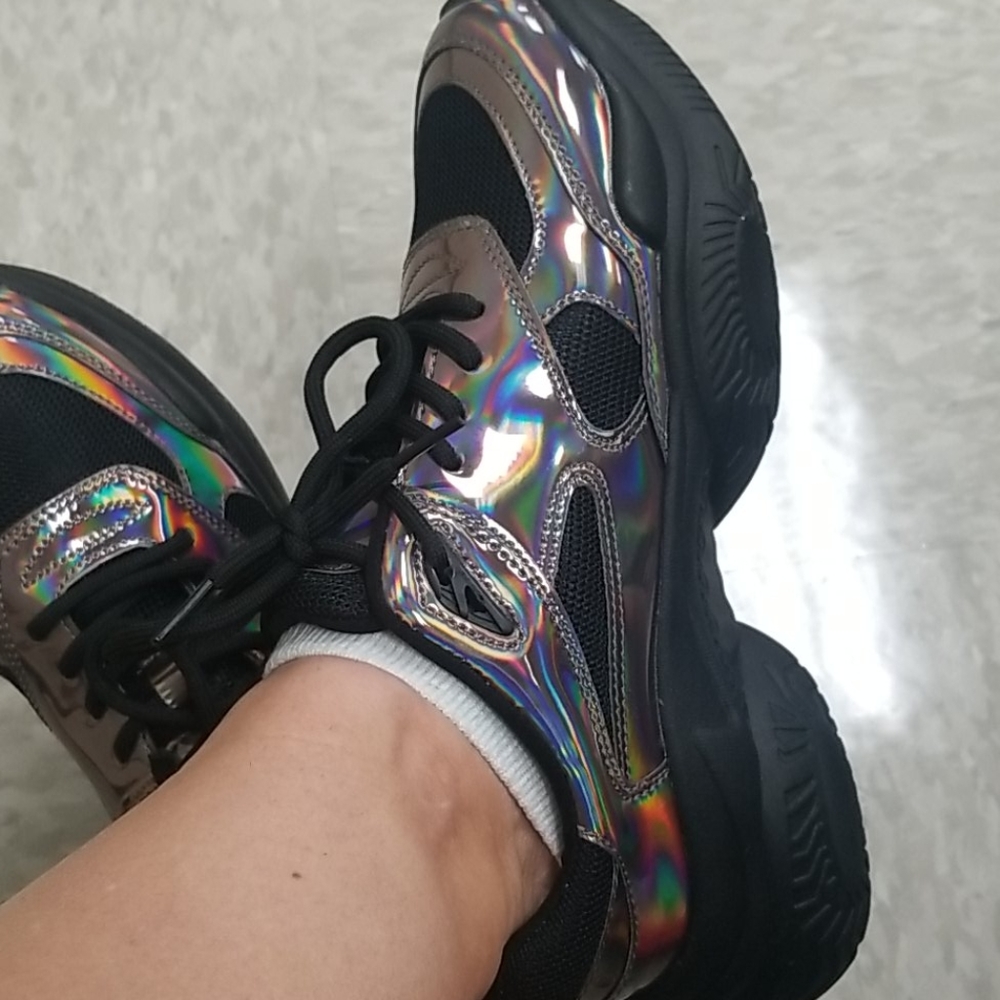 NWT Black Pewder Halogen Fashion Sneakers - Picture 3 of 8